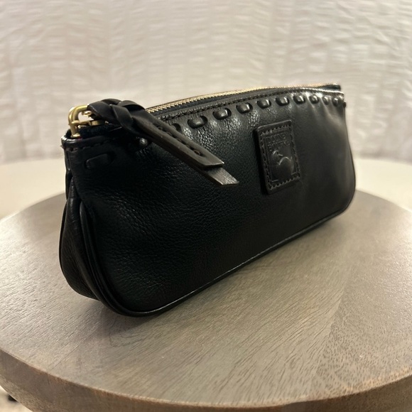 Dooney and Bourke Florentine Cosmetic Case in BLACK - Picture 3 of 7